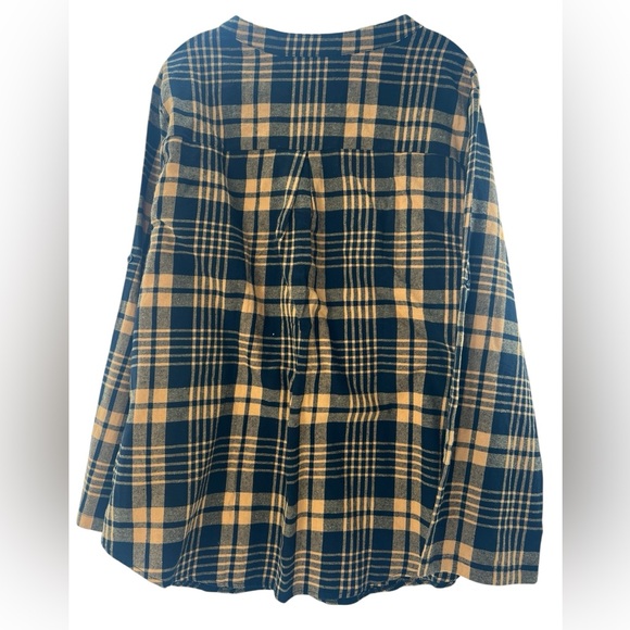NWY Cato Black and Gold Plaid Fleece Long Sleeve Blouse 2X - Picture 3 of 5